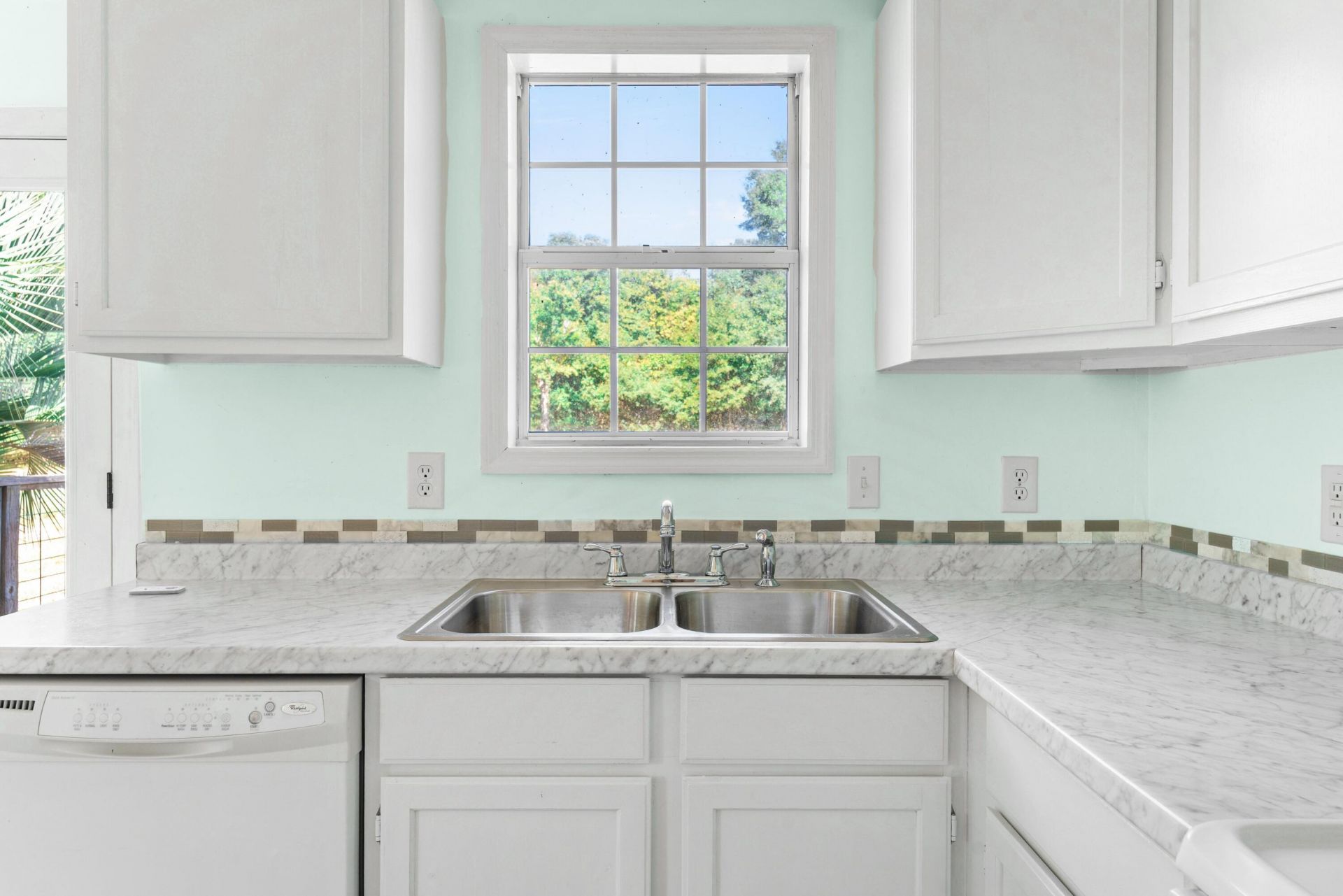 126 Monterey Trail Photo 8