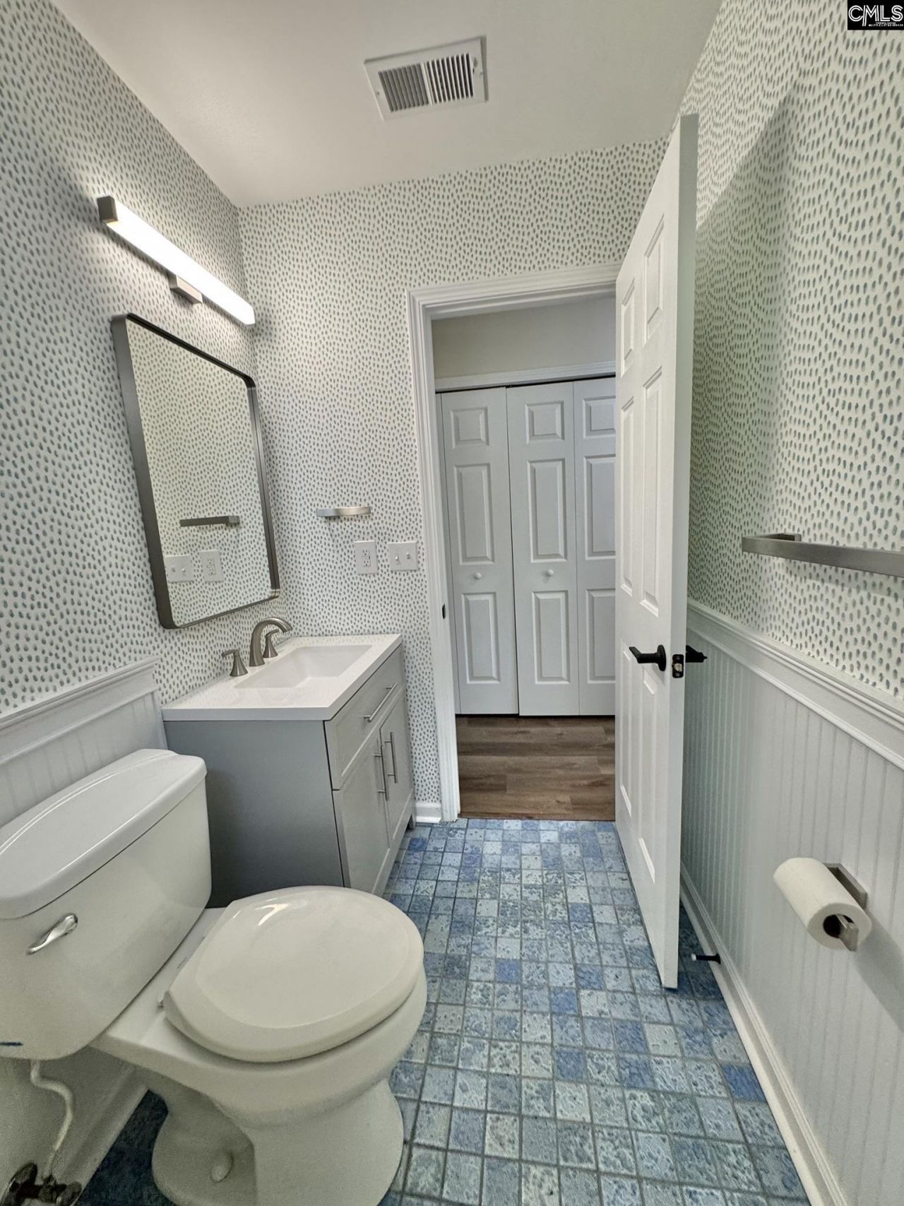 600 Tayser Court  Photo 17