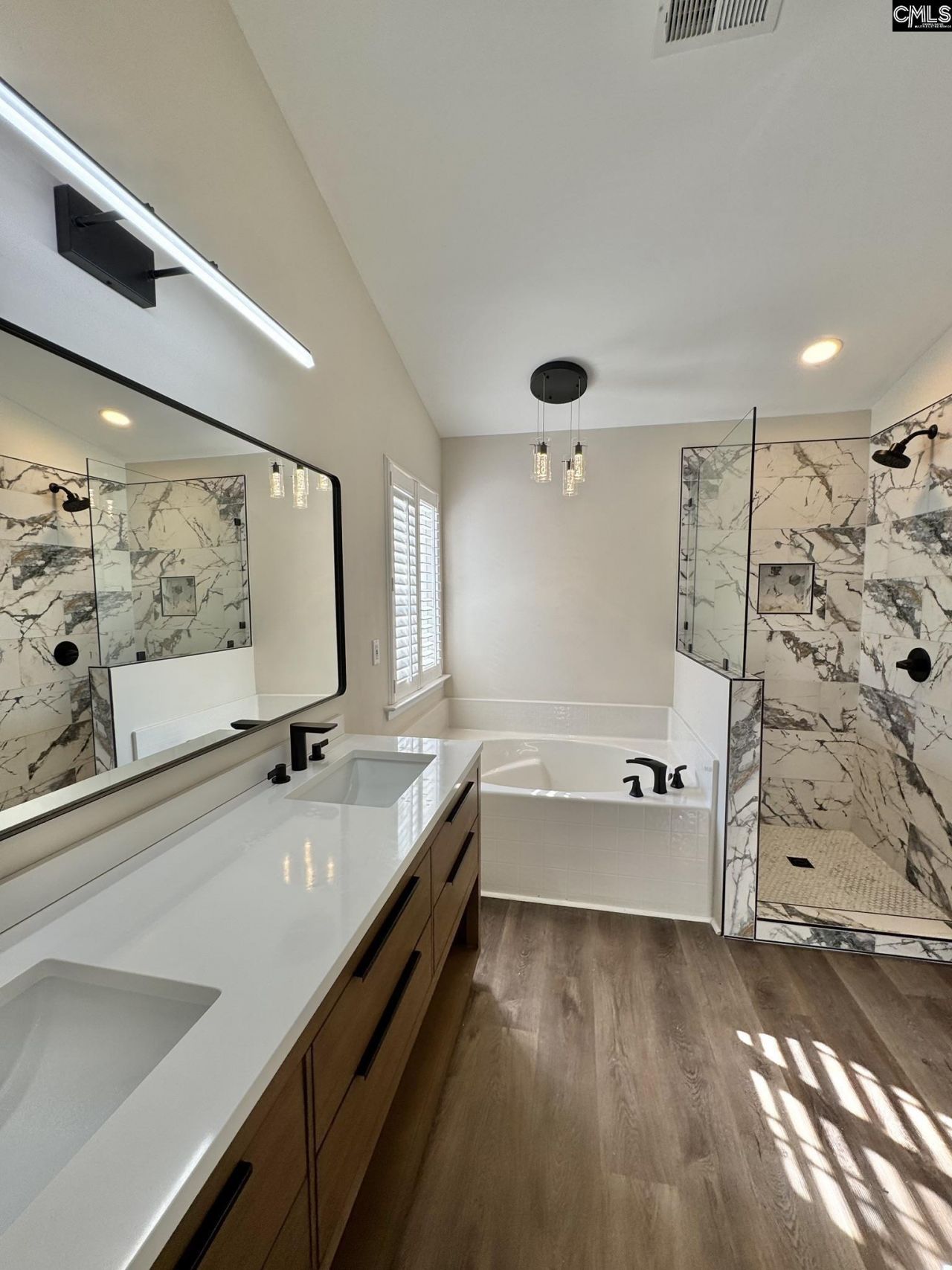 600 Tayser Court  Photo 36