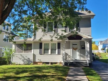 124 Park Avenue, Canandaigua, NY 14424