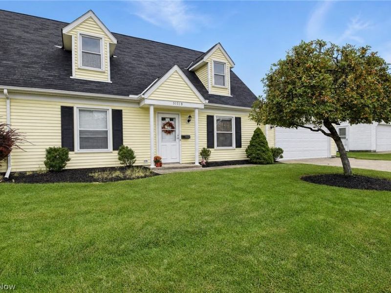 5151 Liberty Lane, Unit B, Willoughby, OH 44094 Photo 1
