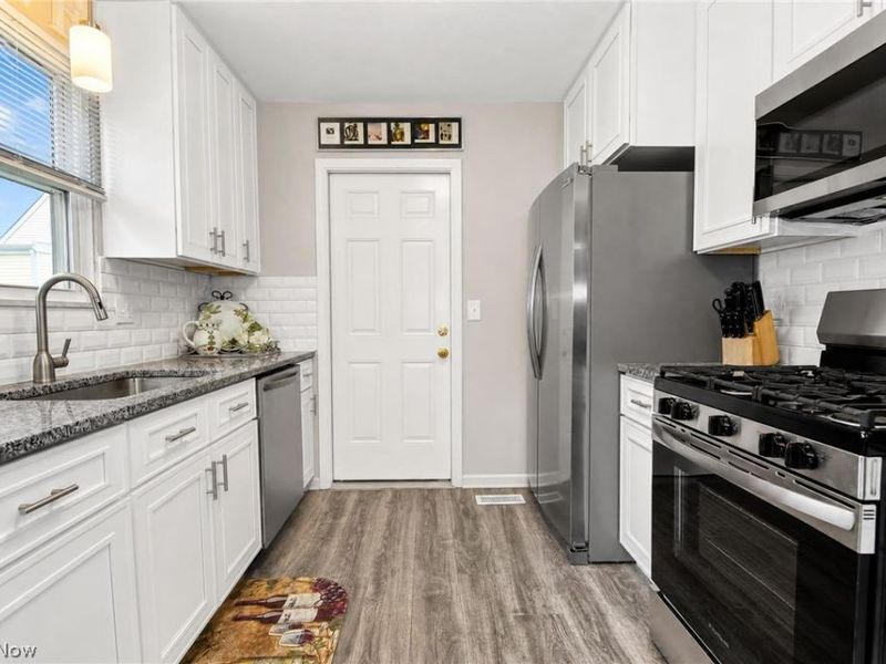 5151 Liberty Lane, Unit B, Willoughby, OH 44094 Photo 13