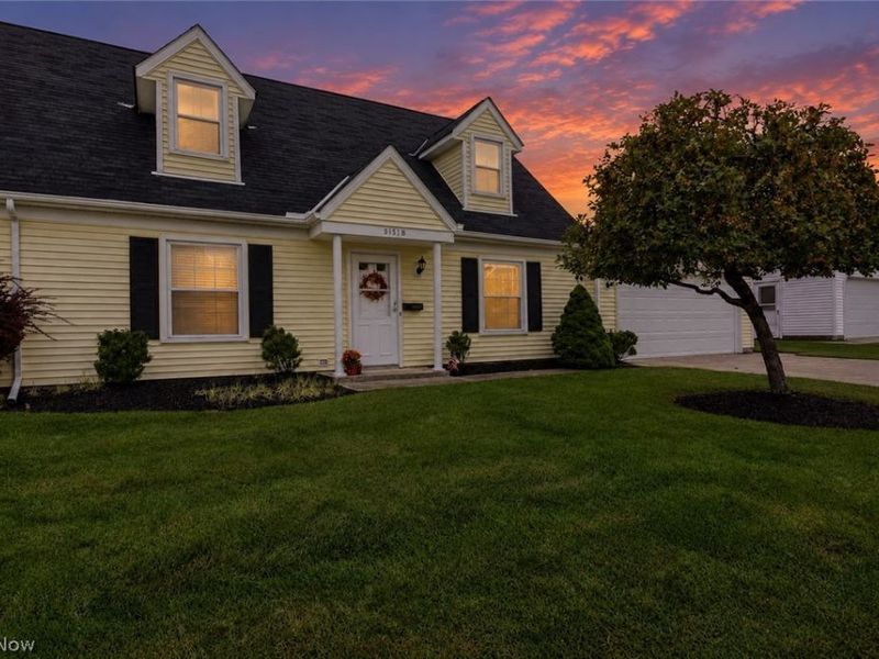 5151 Liberty Lane, Unit B, Willoughby, OH 44094 Photo 2