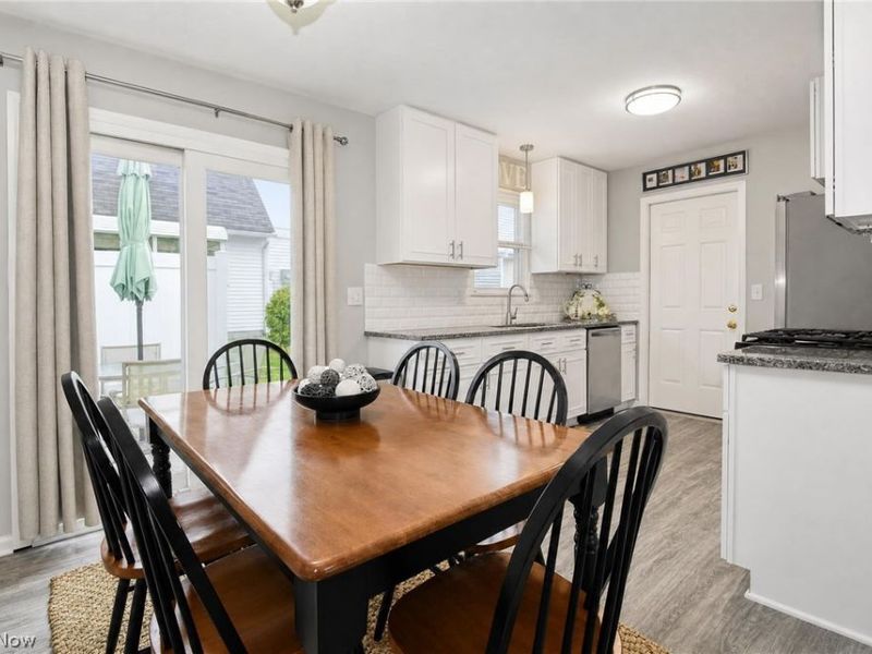 5151 Liberty Lane, Unit B, Willoughby, OH 44094 Photo 9