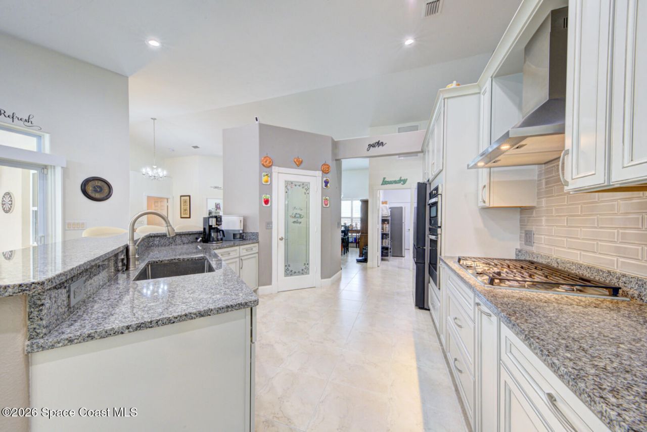 5275 Vacaro Avenue, Cocoa, FL 32926 Photo