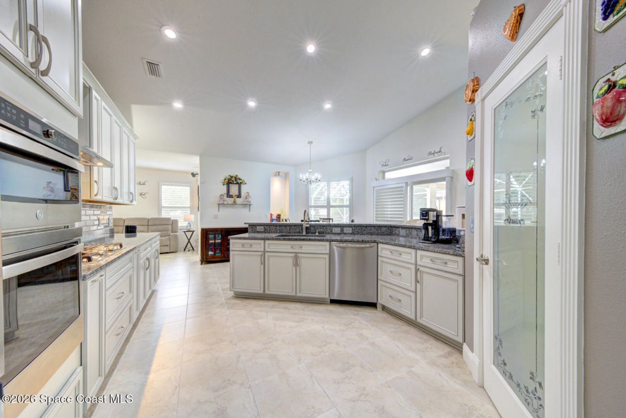 5275 Vacaro Avenue, Cocoa, FL 32926 Photo