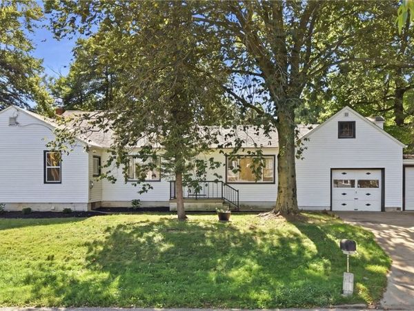 3905 Elmwood Avenue , Austintown, OH 44515