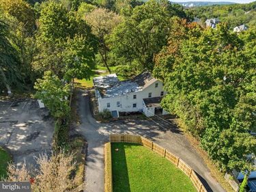 634 RIDGE PIKE, LAFAYETTE HILL, PA 19444