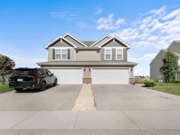 7633 Stonecrop Lane , Joliet, IL 60431