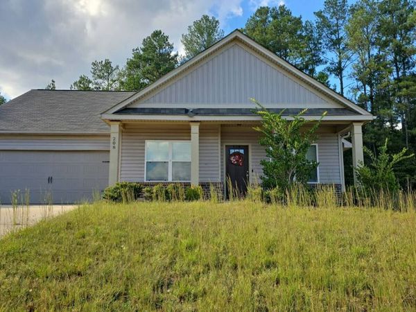 208 Glenview Trail, Griffin, GA 30224