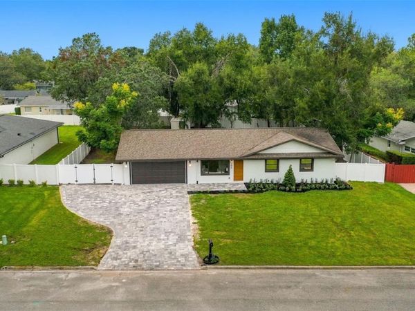 190 ROPER DRIVE , WINTER GARDEN, FL 34787