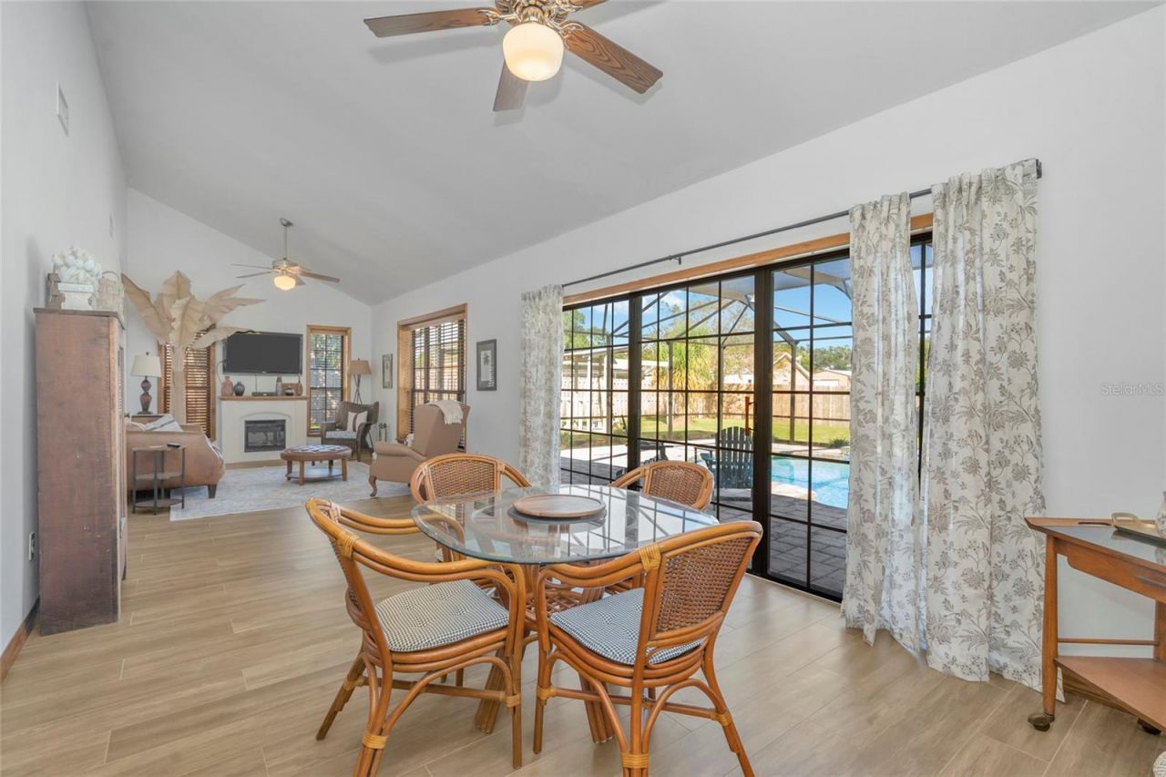 4614 Duxberry Lane, Valrico, FL 33594 Photo