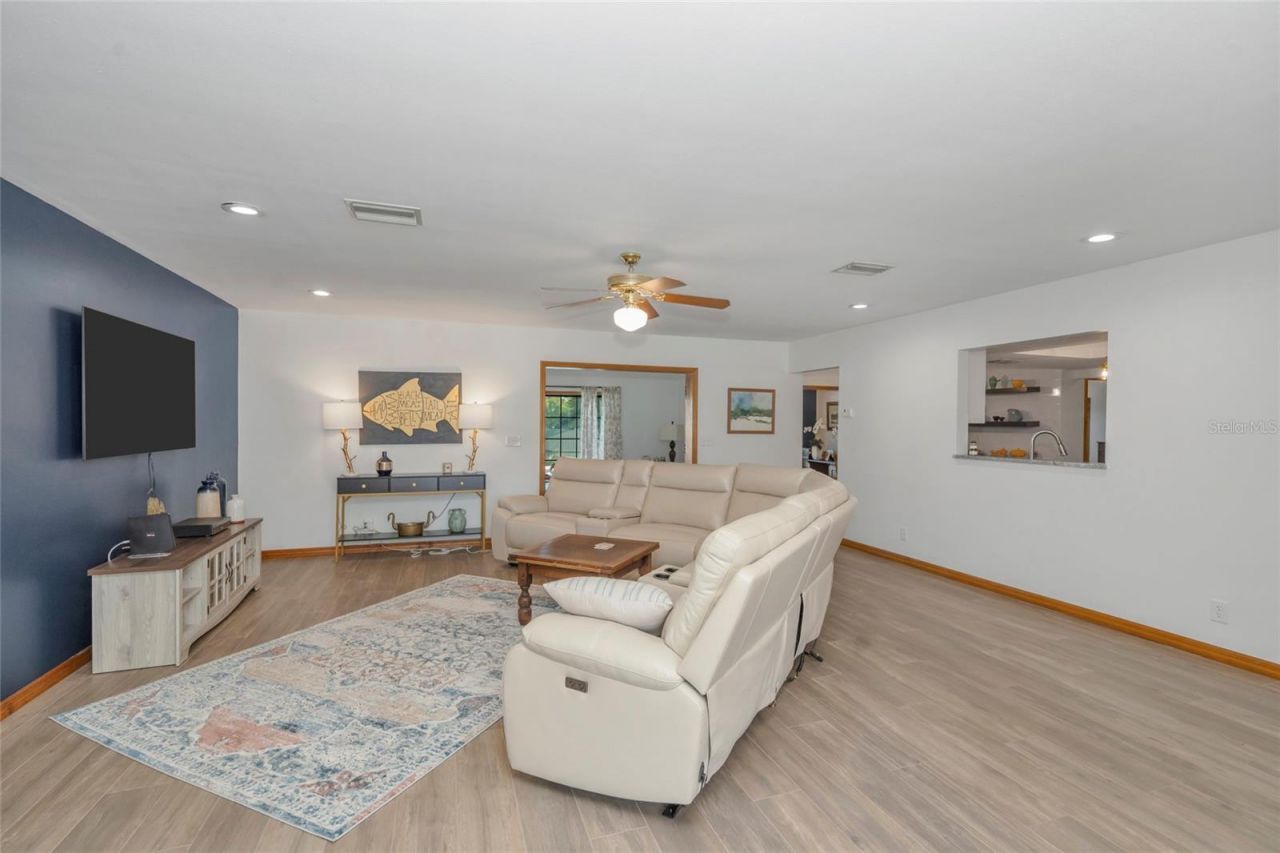4614 Duxberry Lane, Valrico, FL 33594 Photo