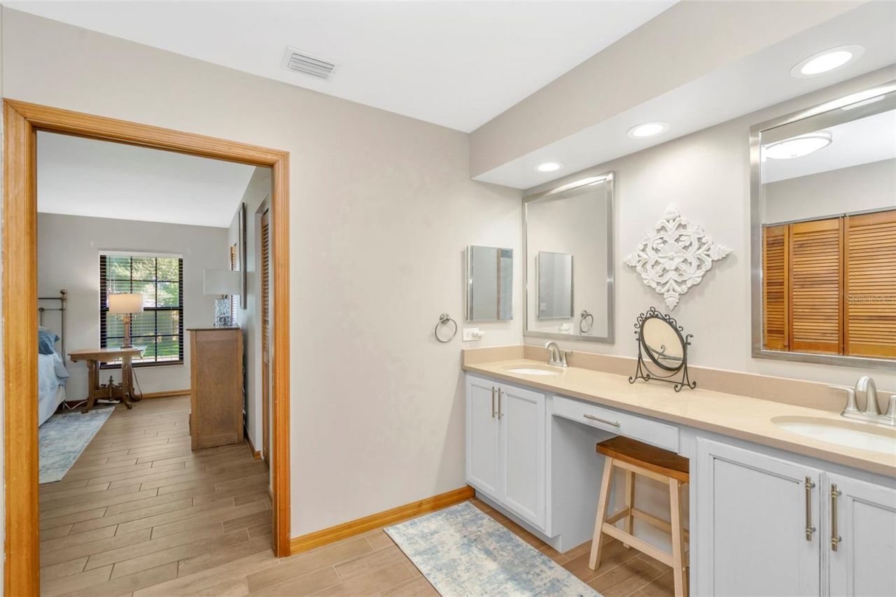 4614 Duxberry Lane, Valrico, FL 33594 Photo