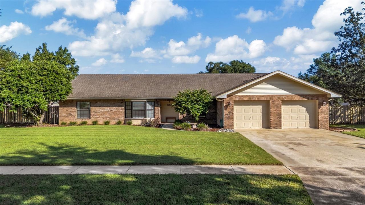 4614 Duxberry Lane, Valrico, FL 33594 Photo