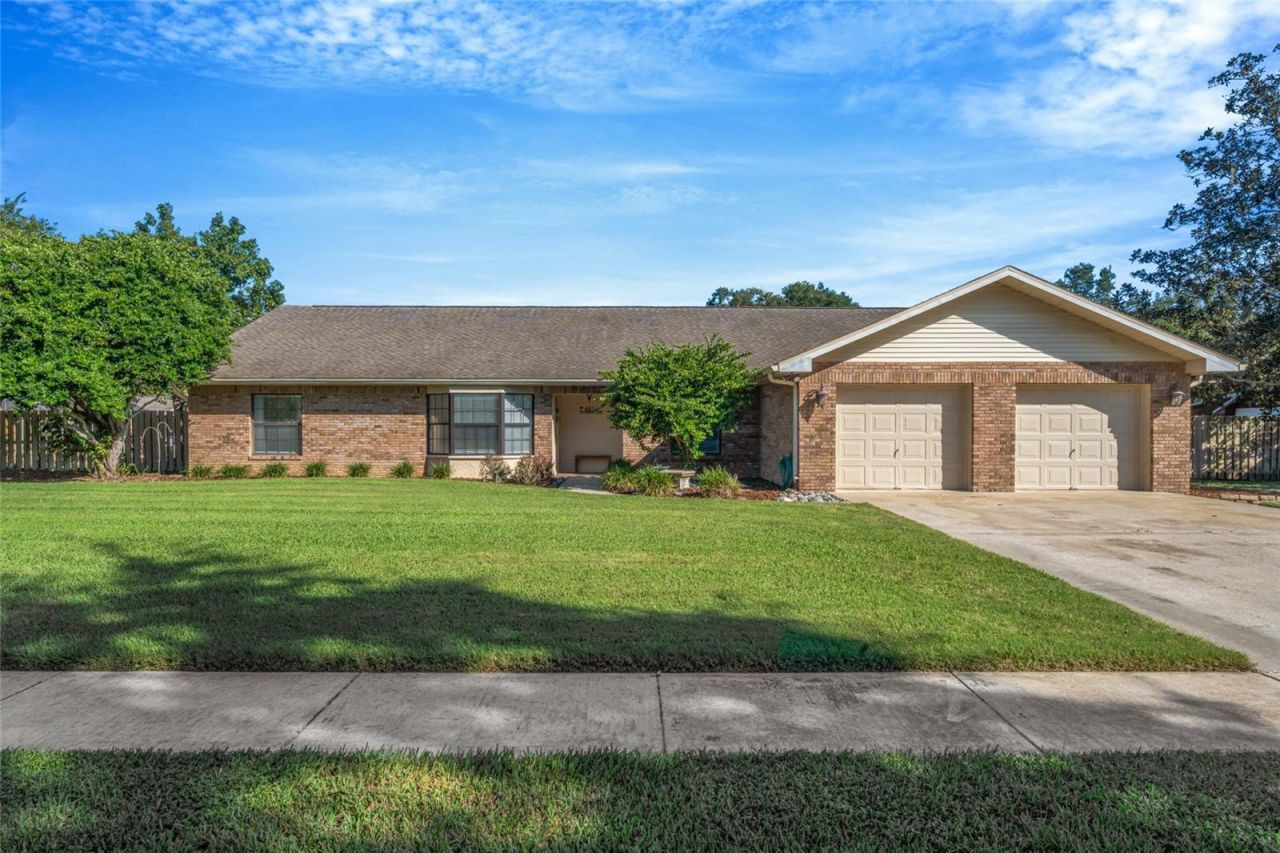 4614 Duxberry Lane, Valrico, FL 33594 Photo