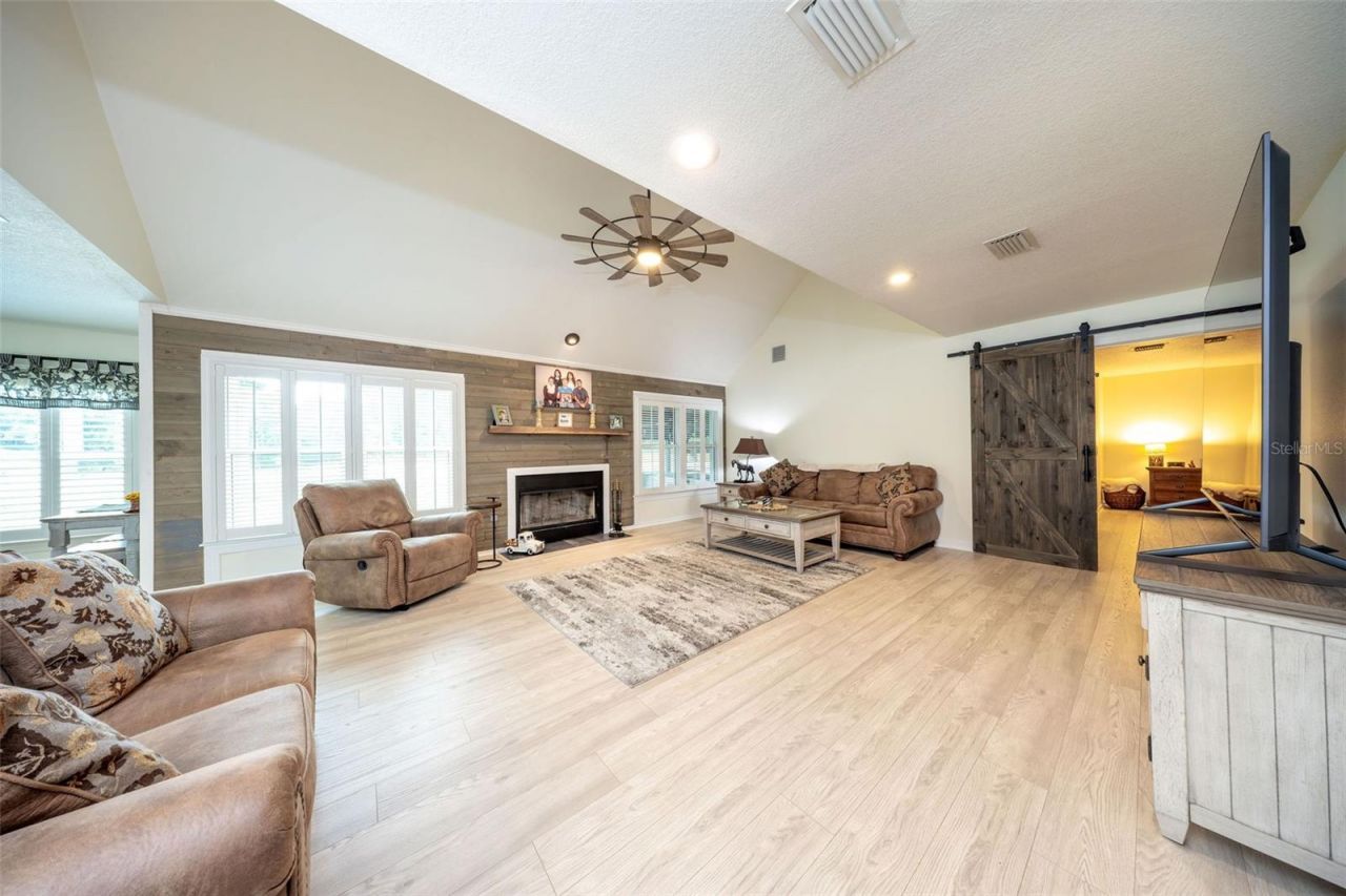 315 N Orange Avenue, Sanford, FL 32771 Photo