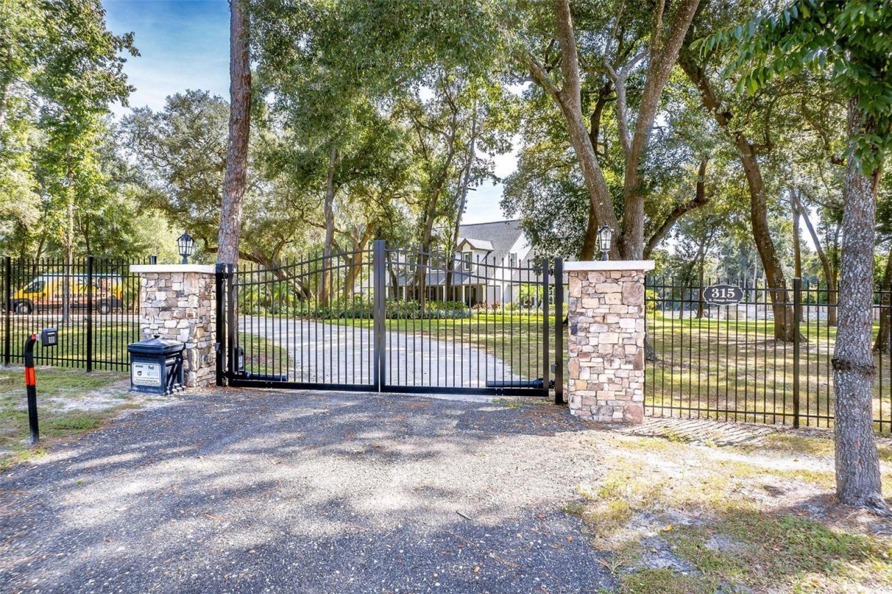 315 N Orange Avenue, Sanford, FL 32771 Photo