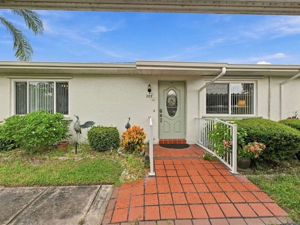 202 GLOUCESTER BOULEVARD , Unit 357, SUN CITY CENTER, FL 33573
