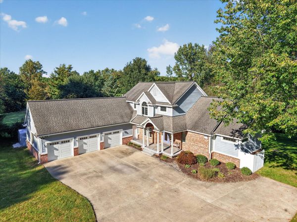 8115 Stonehedge Road, Gregory, MI 48137