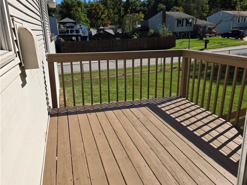 1025 Sunnywood Lane, Ravenna, OH 44266 Photo 4