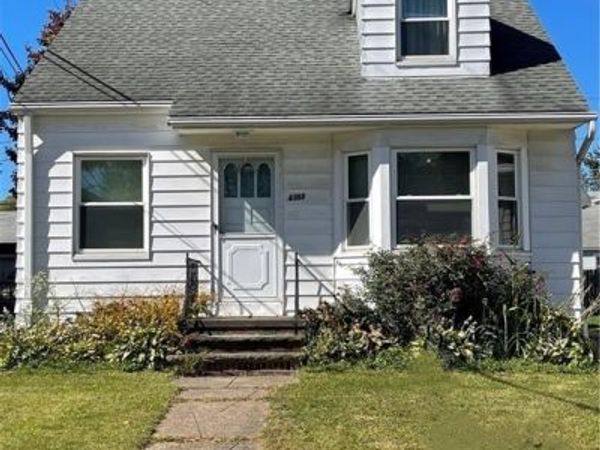 4358 Redding Road, Cleveland, OH 44109