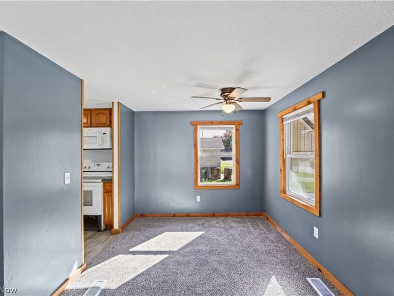 104 Pike Court , Lagrange, OH 44050 Photo 8