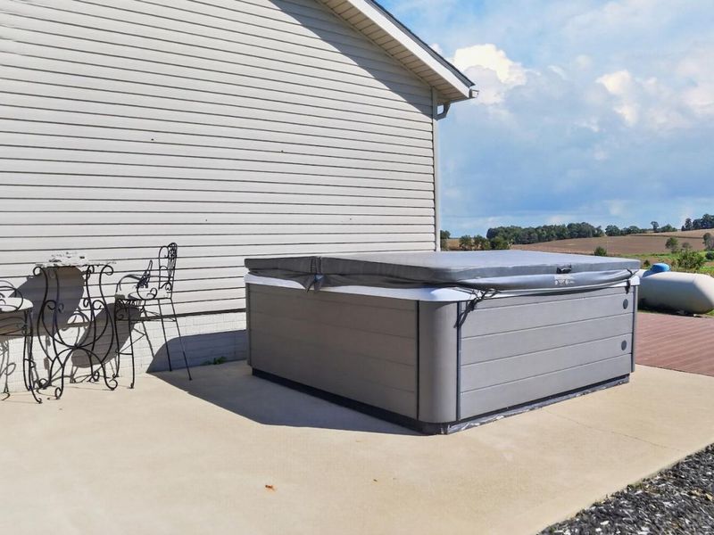 16500 Smith Road, Fredericktown, OH 43019 Photo 41