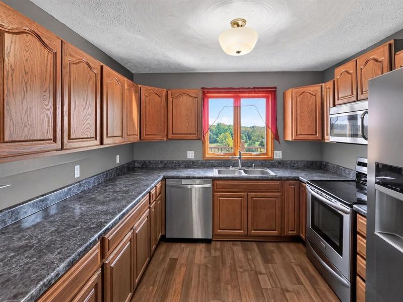 16500 Smith Road, Fredericktown, OH 43019 Photo 7