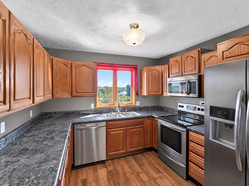 16500 Smith Road, Fredericktown, OH 43019 Photo 8