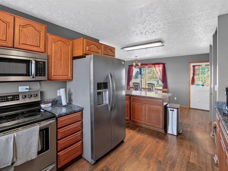 16500 Smith Road, Fredericktown, OH 43019 Photo 9