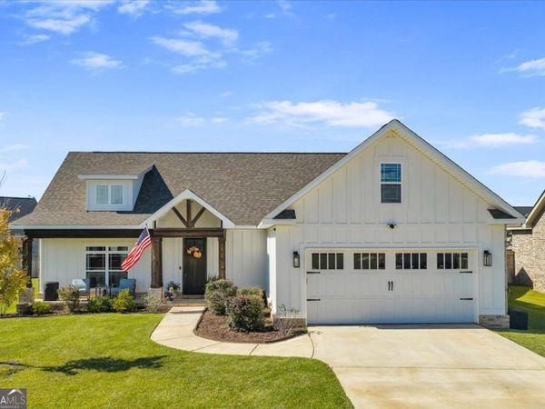 105 Rolling Meadow Way, Kathleen, GA 31047