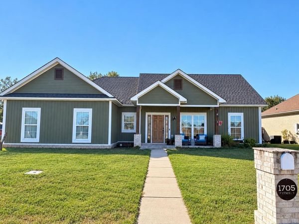 1705 Potter Street, Conway, AR 72106
