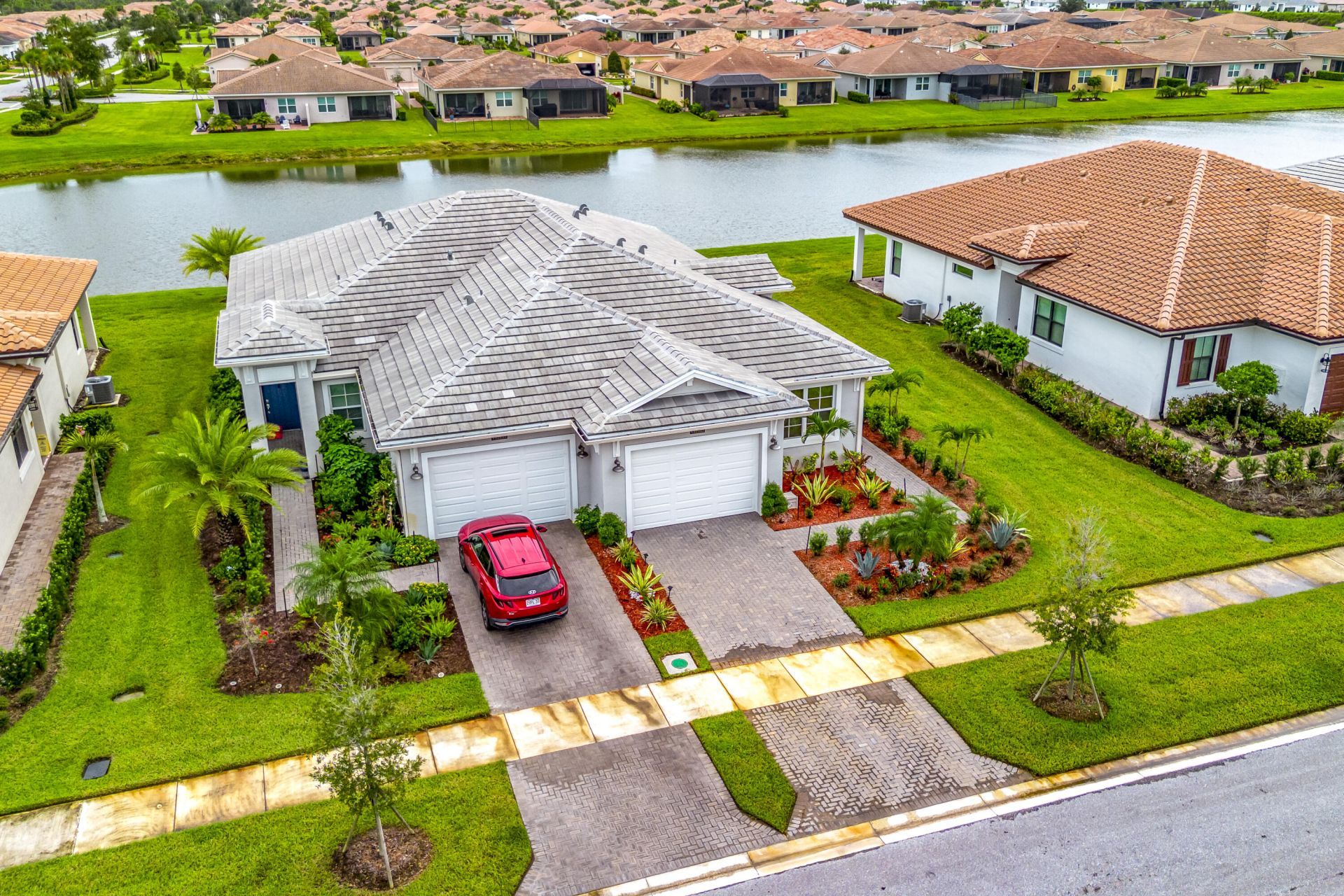 27099 SW Viterbo Way, Port Saint Lucie, FL 34986 Photo