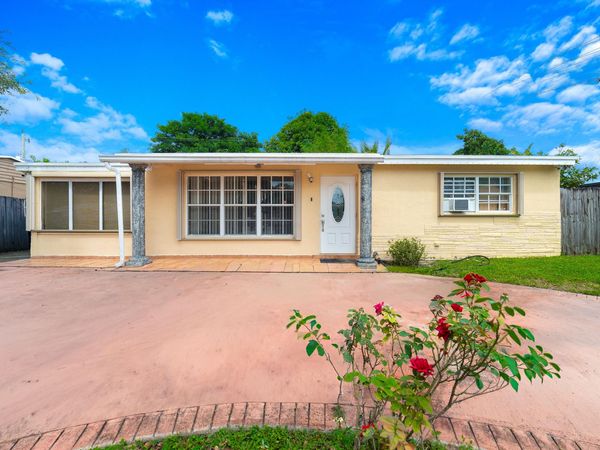 6635 Hope Street, Hollywood, FL 33024