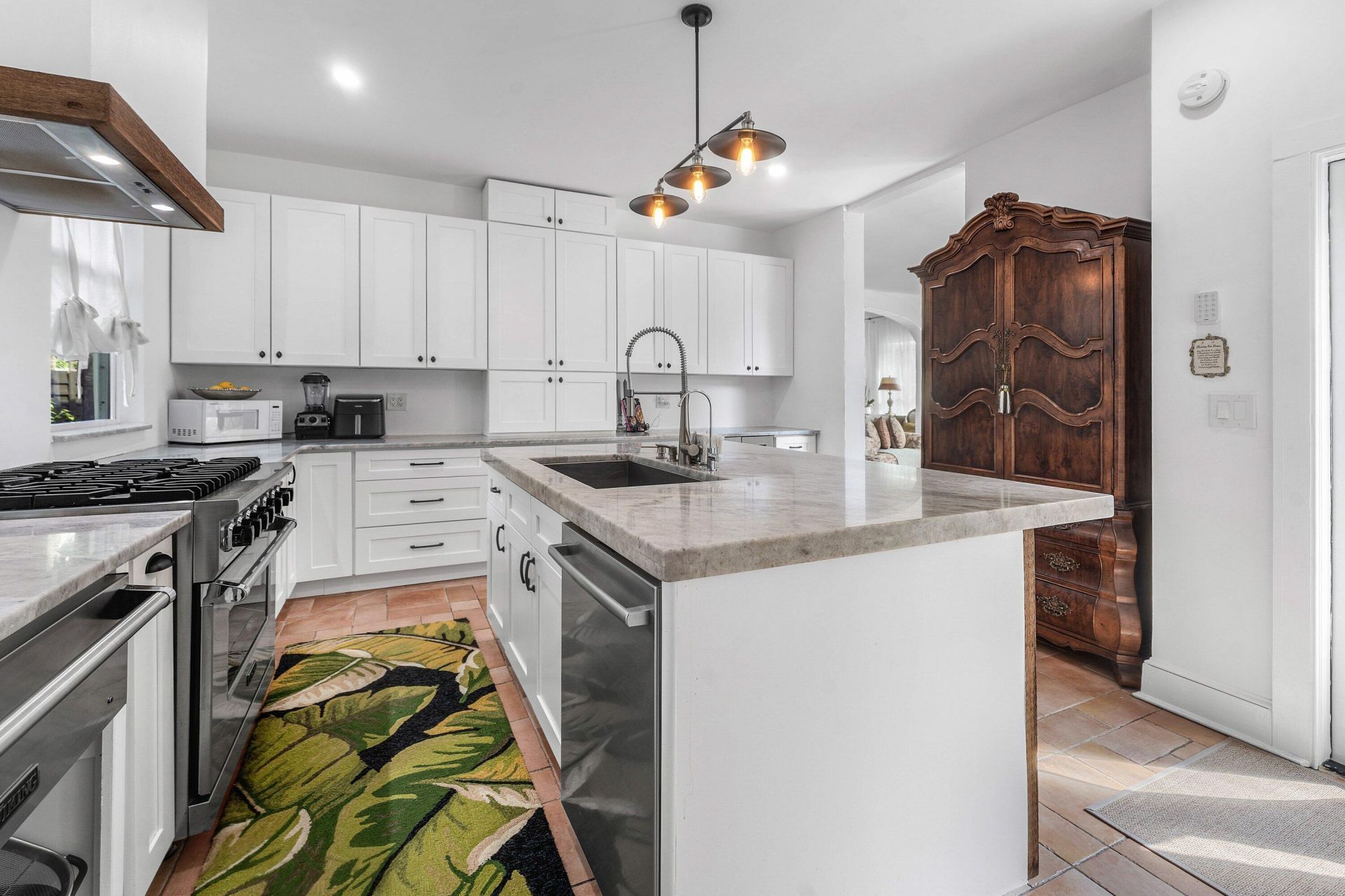 412 35th Street, West Palm Beach, FL 33407 Photo