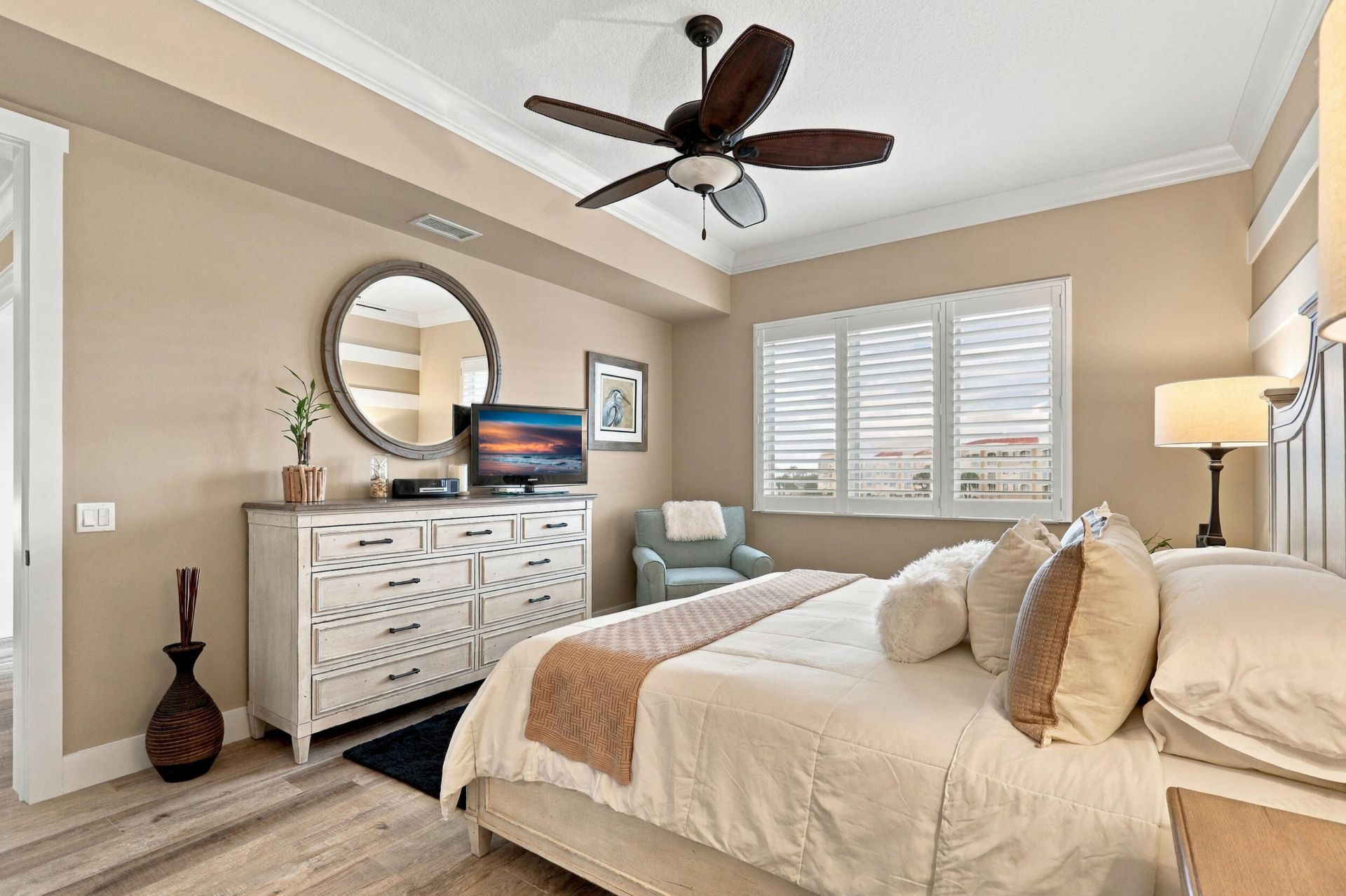 16 Harbour Isle Drive W, Unit 306, Fort Pierce, FL 34949 Photo