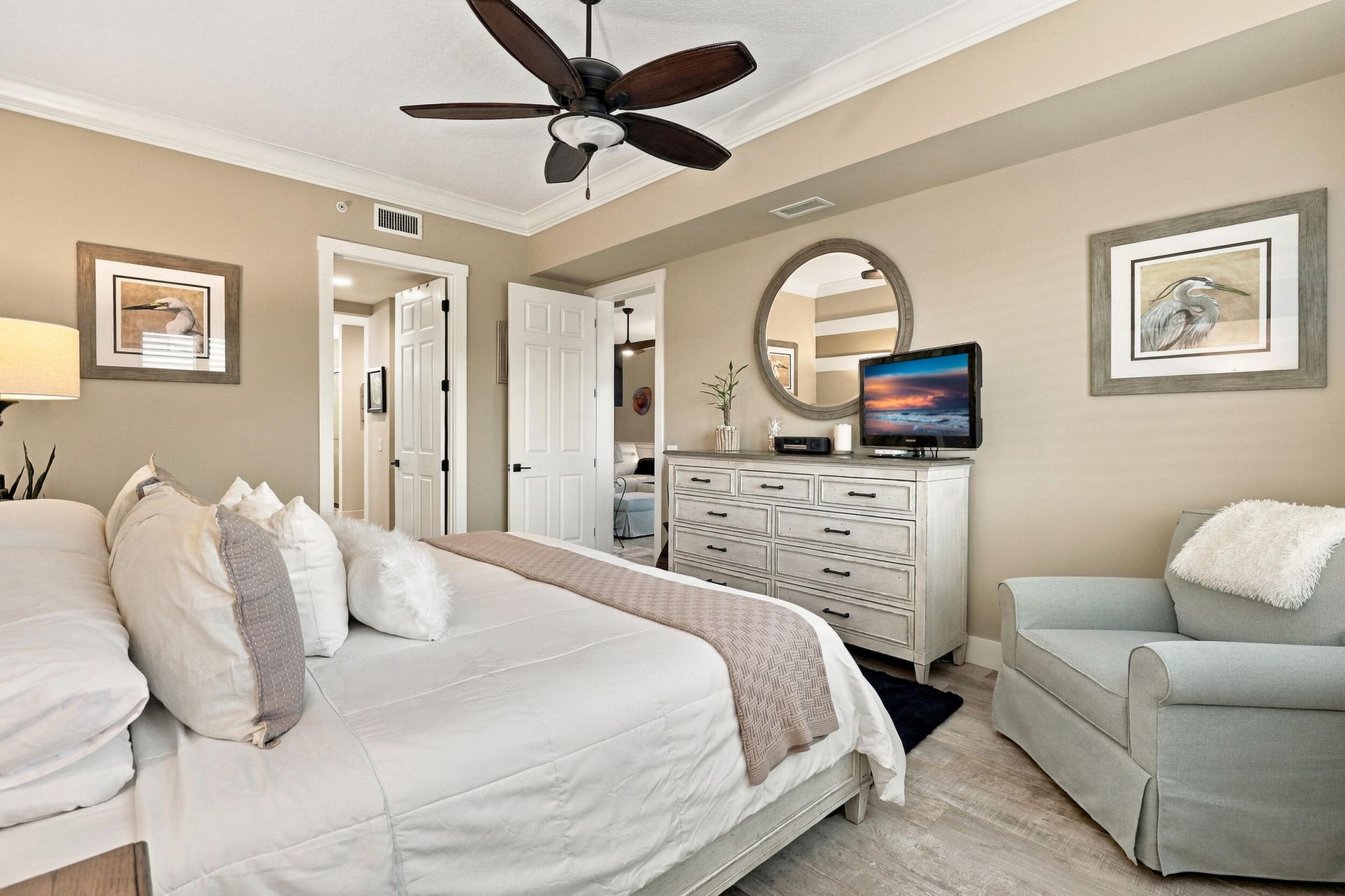 16 Harbour Isle Drive W, Unit 306, Fort Pierce, FL 34949 Photo