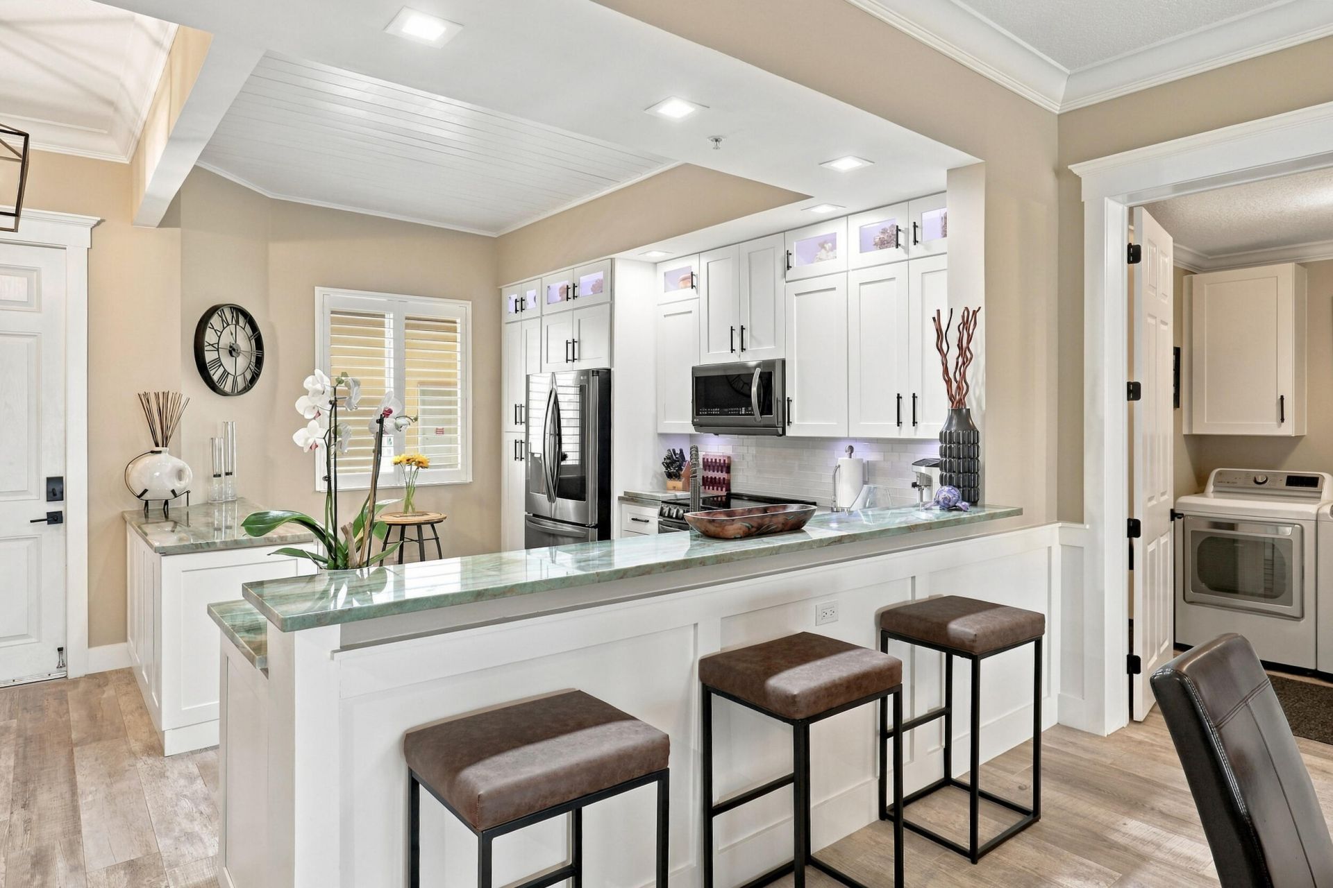 16 Harbour Isle Drive W, Unit 306, Fort Pierce, FL 34949 Photo