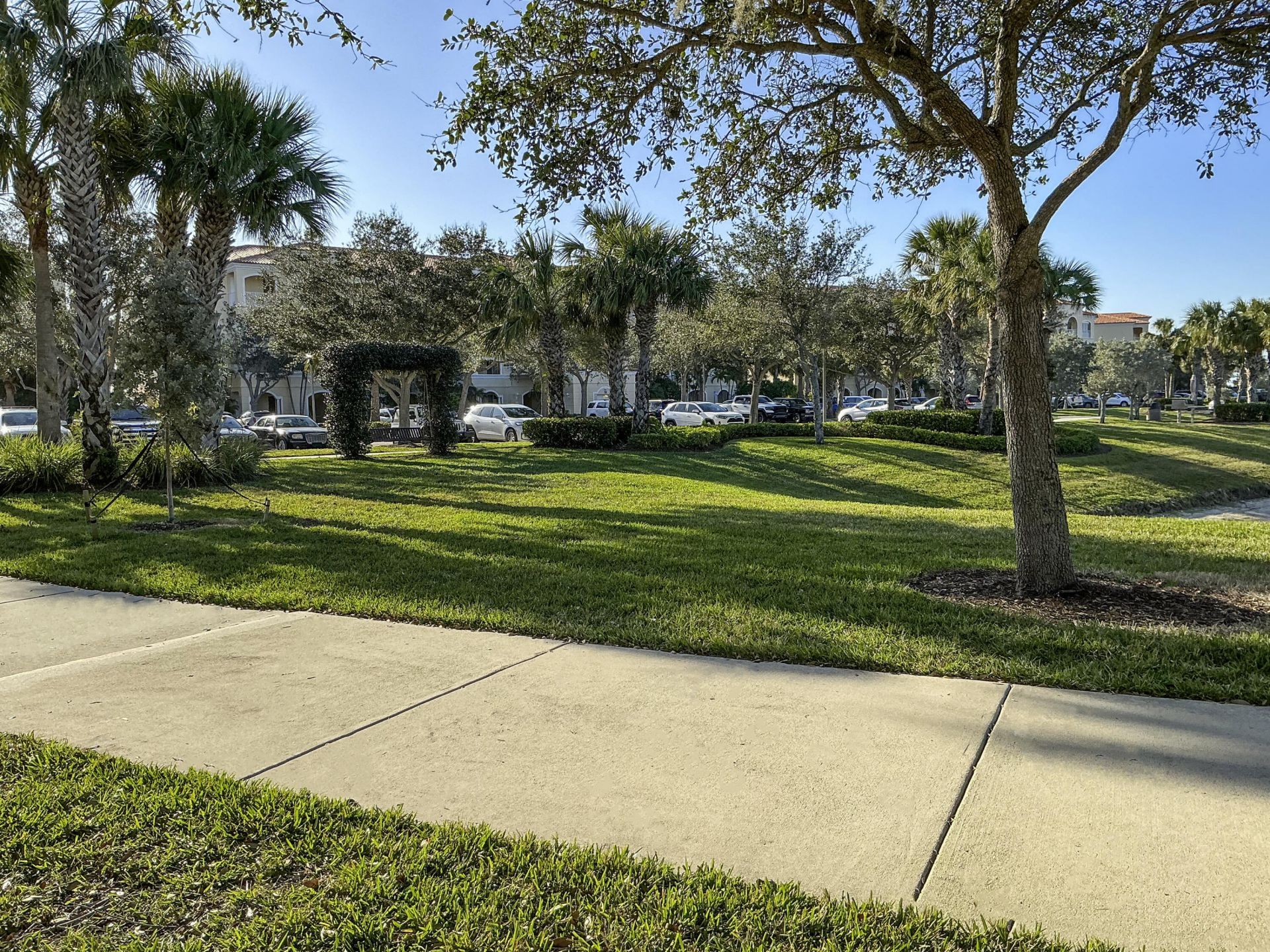 16 Harbour Isle Drive W, Unit 306, Fort Pierce, FL 34949 Photo
