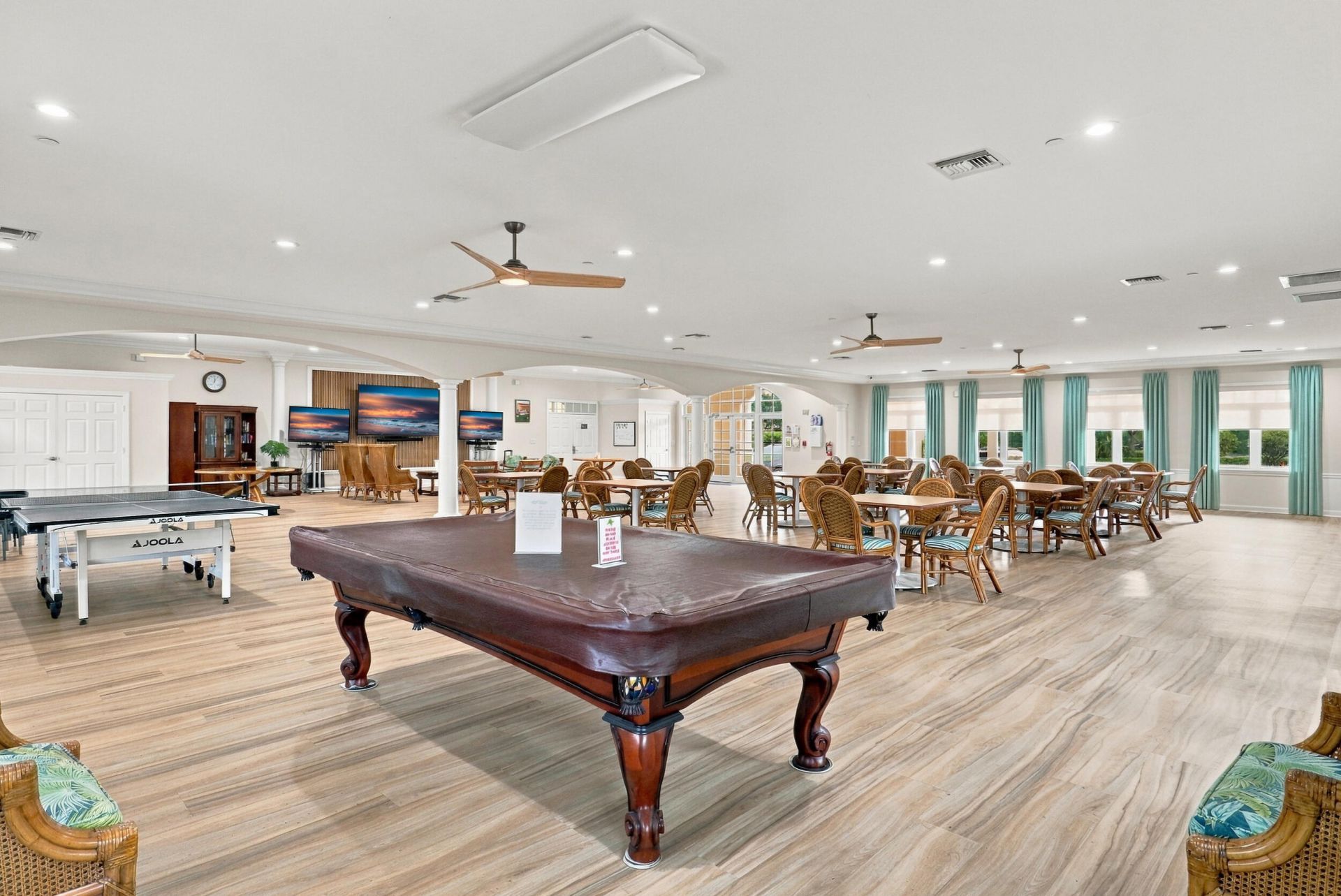16 Harbour Isle Drive W, Unit 306, Fort Pierce, FL 34949 Photo