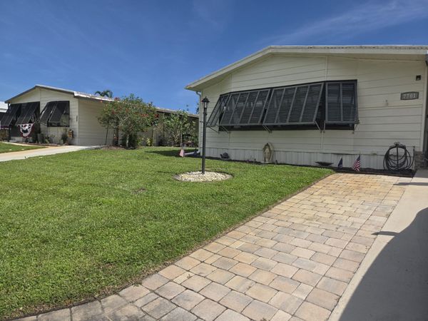 7701 SE SHENANDOAH Drive, Hobe Sound, FL 33455