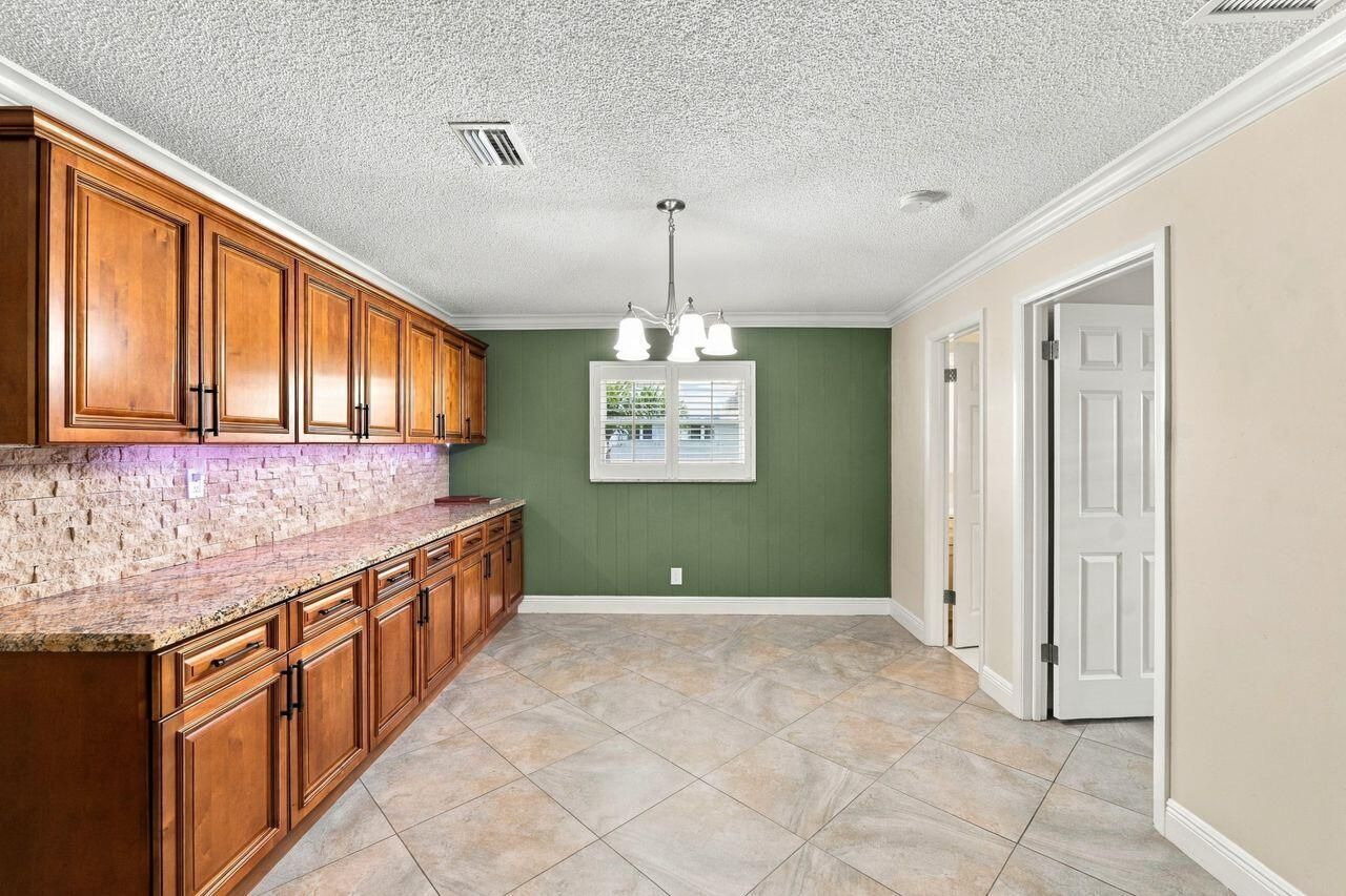 1707 SW 18th Street, Boynton Beach, FL 33426 Photo