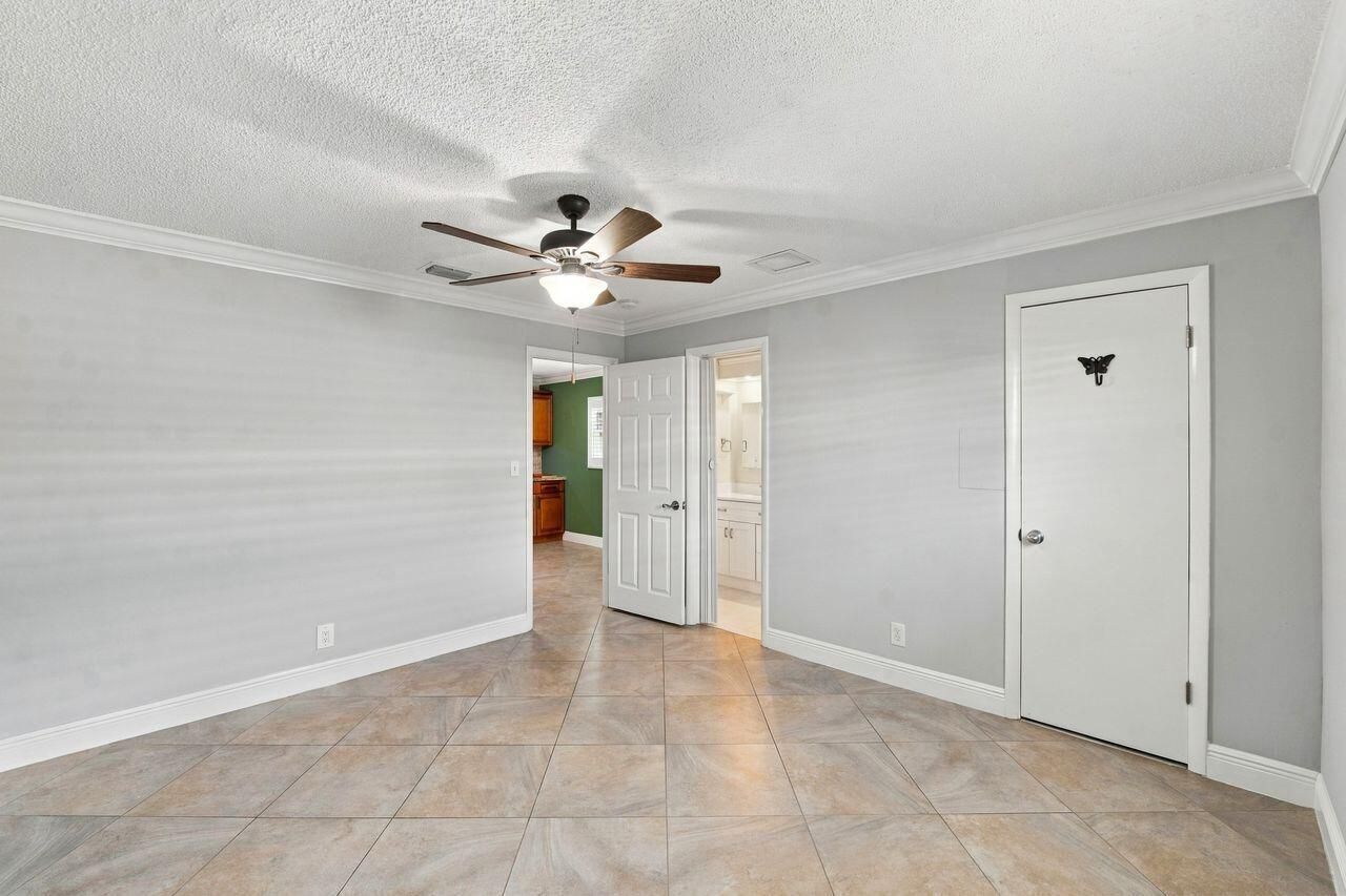 1707 SW 18th Street, Boynton Beach, FL 33426 Photo