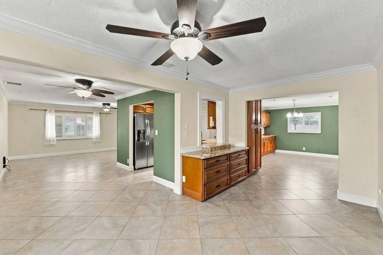 1707 SW 18th Street, Boynton Beach, FL 33426 Photo