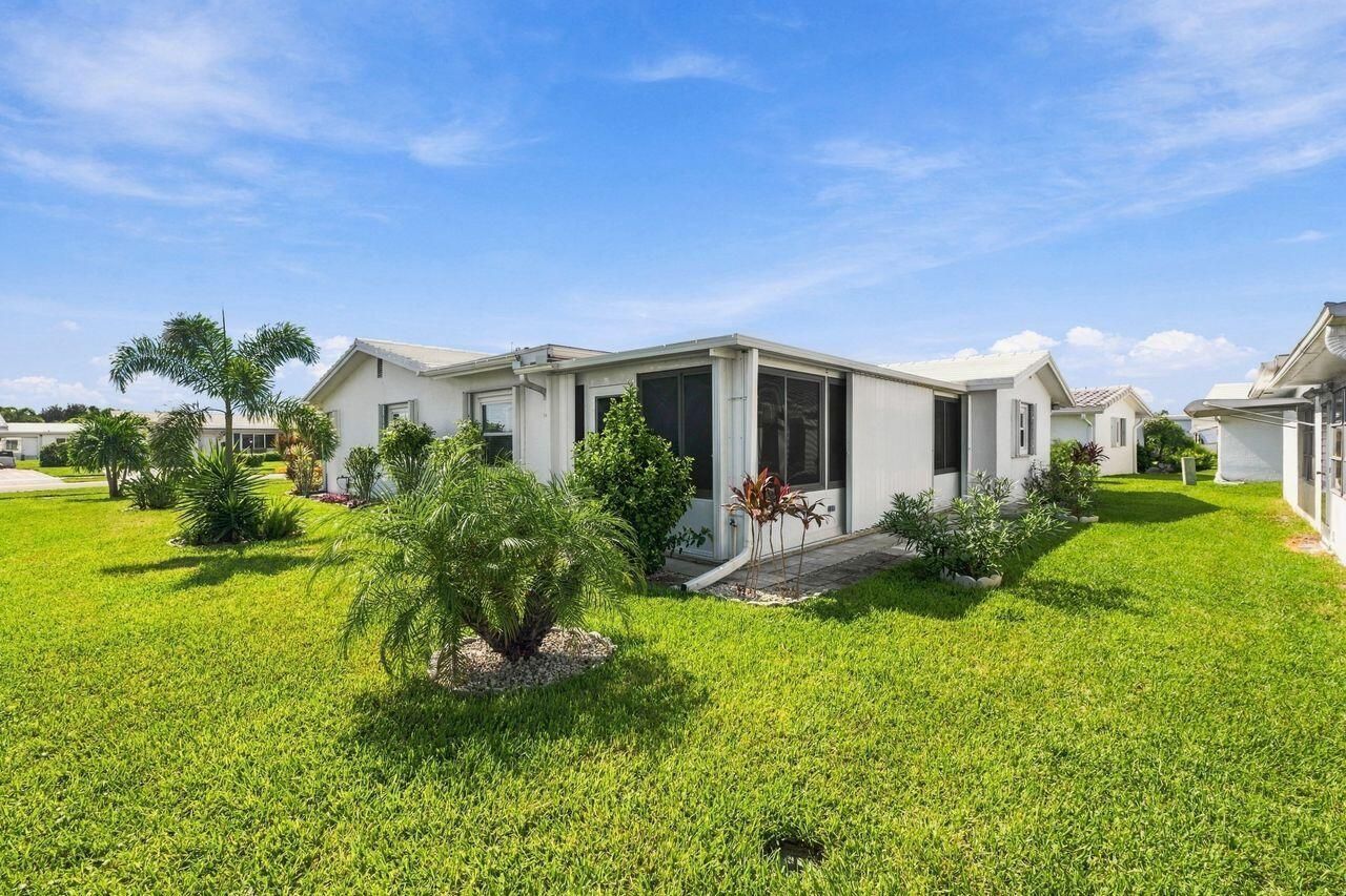 1707 SW 18th Street, Boynton Beach, FL 33426 Photo