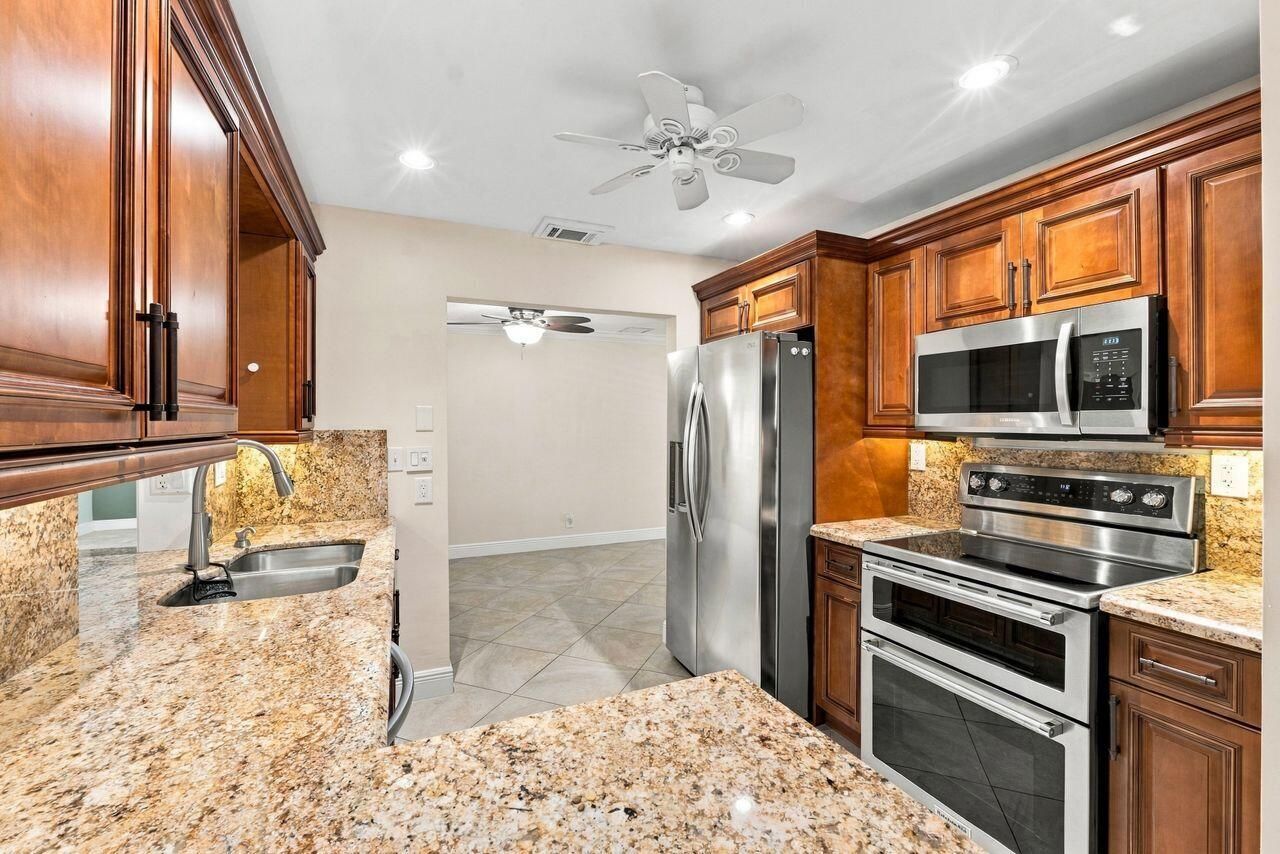 1707 SW 18th Street, Boynton Beach, FL 33426 Photo