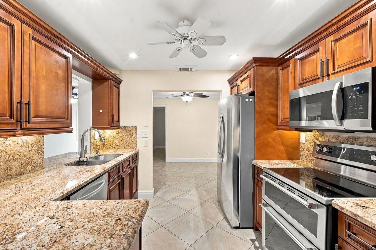1707 SW 18th Street, Boynton Beach, FL 33426 Photo