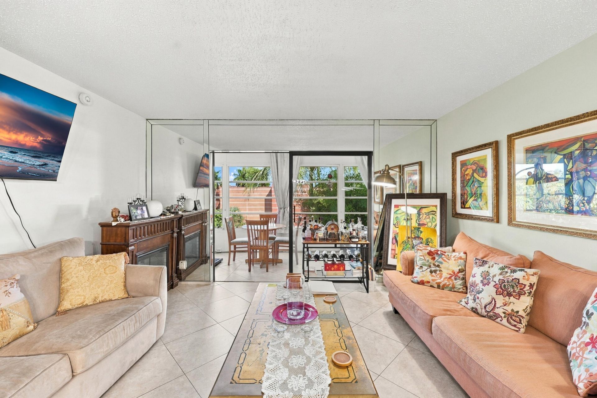 3940 NW 42nd Avenue, Unit 313, Lauderdale Lakes, FL 33319 Photo