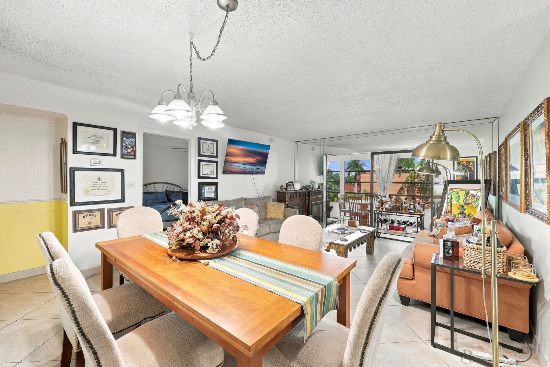 3940 NW 42nd Avenue, Unit 313, Lauderdale Lakes, FL 33319 Photo